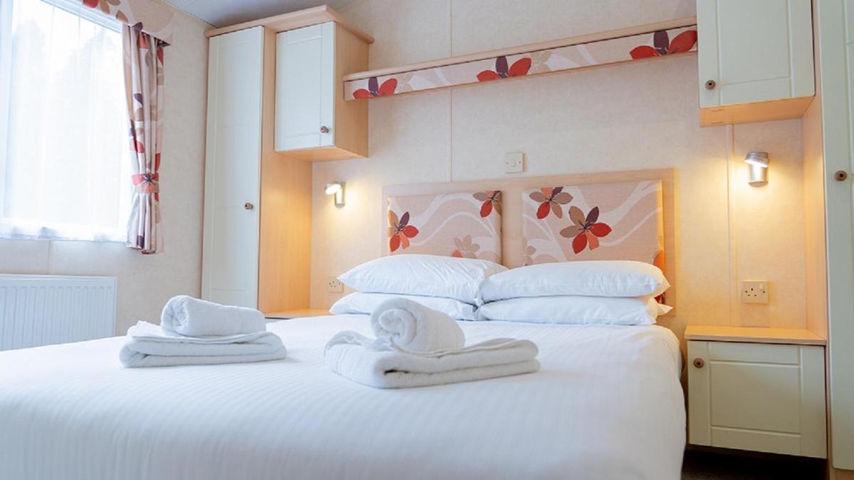 Newby Bridge Country Caravan Park Esterno foto